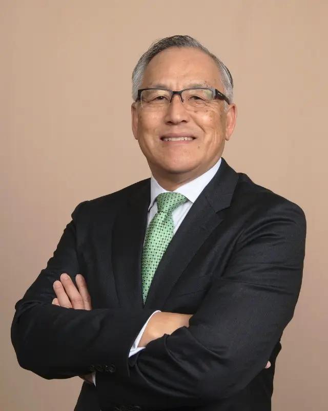 HANS RUSLI